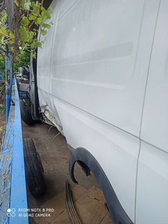 Iveco Daily 3.0 МТ, 2008, битый, 350 000 км