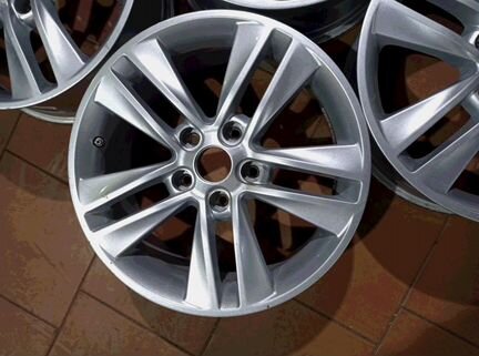 Диски бу литые R17 B на Opel Insignia
