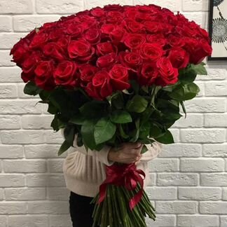 101 красная роза сорта “Фридом” пр-во Эквадор