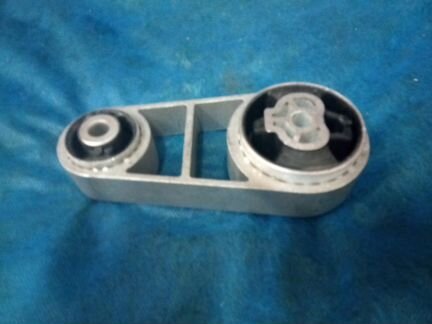 Опора двс нижняя Форд Мондео 3