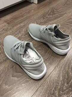 Женские кроссовки new balance