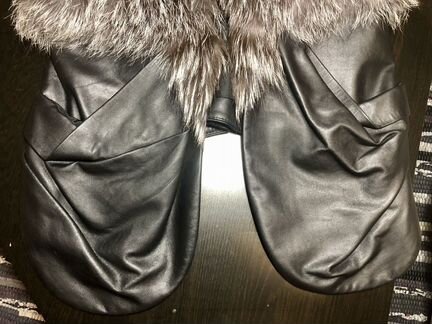 Меховая жилетка из чернобурки