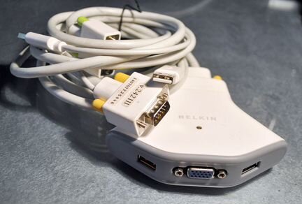 2 портовый KVM переключатель belkin F1DK102U