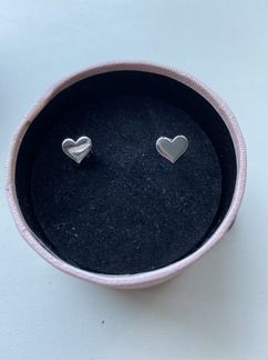 Серьги-сердечки серебряные