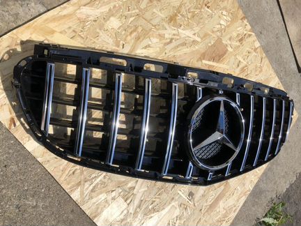 Решетка Mercedes E 212 GT рестайлинг