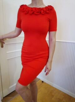 Платье 42-44 плотный трикотаж