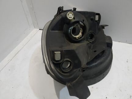 Фара правая Citroen Xsara Picasso