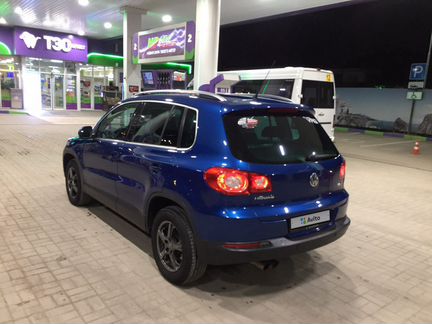 Volkswagen Tiguan 2.0 AT, 2008, 129 000 км