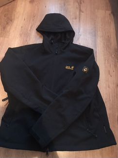 Куртка softshell от Jack Wolfskin. Size M-L