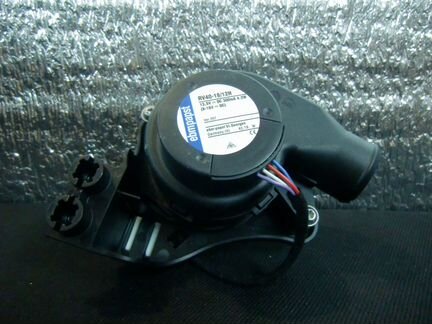 Вентилятор комбинации приборов Mercedes W222