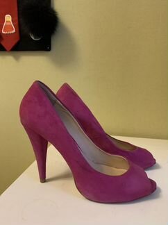 Туфли замшевые на каблуке фуксия