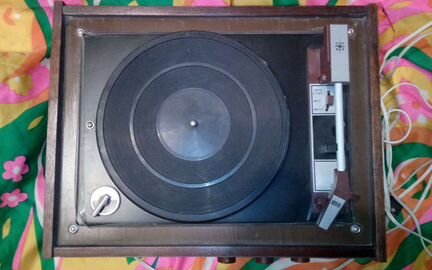 Проигрыватель винила Электрофон Россия-323
