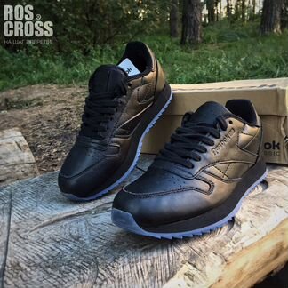 Reebok classic.Кожаные кроссовки