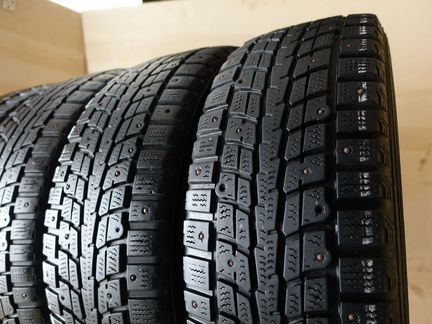 235 55 18 Dunlop SP Winter ICE 01 1u00T