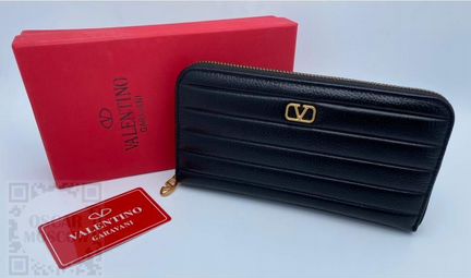 Женский кошелек из натуральной кожи Valentino