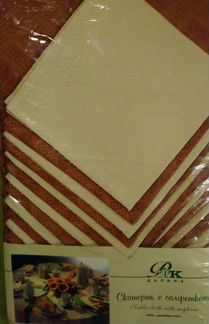 Скатерть с салфетками