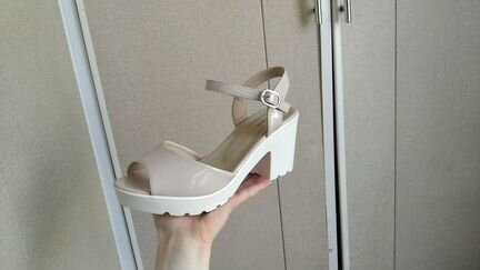 Туфли-боссоножки