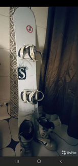 Сноуборд и ботинки Vans