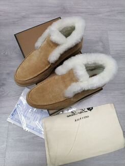 Замшевые ботинки