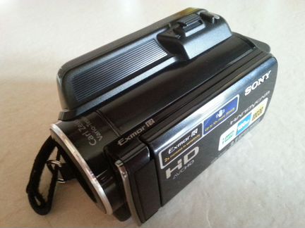 Видеокамера Sony HDR-XR150