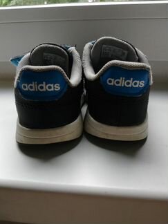 Детские кроссовки Adidas