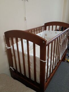 Кровать детская с матрасом