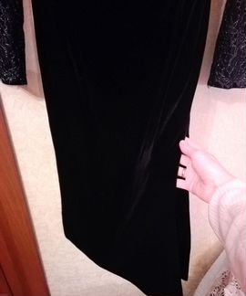 Платье бархатное новое, 38 р