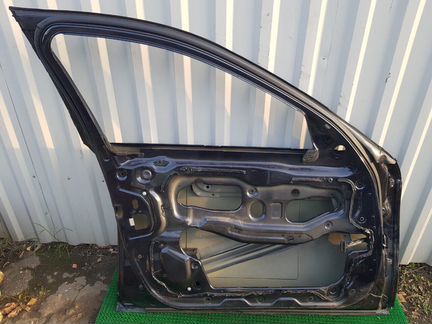 Передняя левая дверь BMW 5 F10 F11
