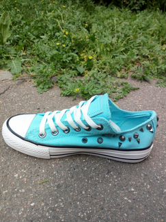 Женские кеды Converse мятные с шипами