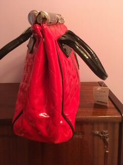 Новые дамские сумки красная и зеленая