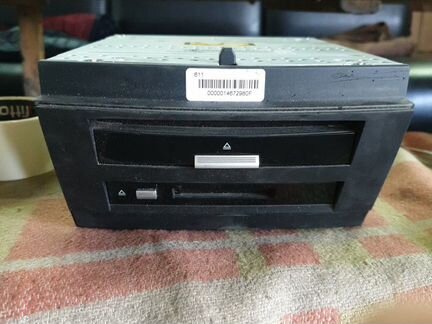 CD ченджер Мерседес w221