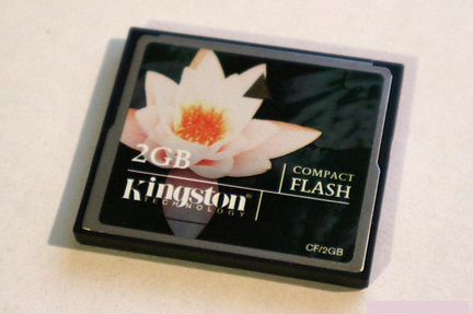 Карта CF Compact Flash 2 Гб для старых цифровиков