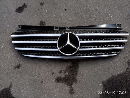Решетка для Мерседес