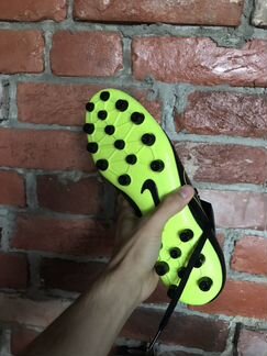 Бутсы Nike phantom venom academy ag