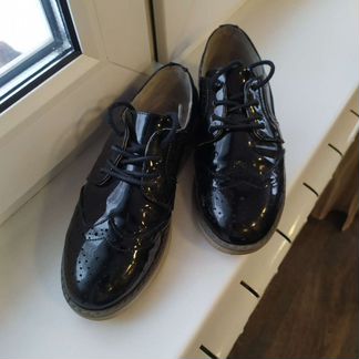 Туфли лаковые