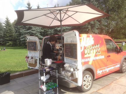 Мобильная кофейня Flash Coffee на мероприятие