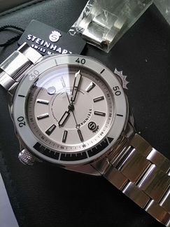 Часы steinhart ocean two white