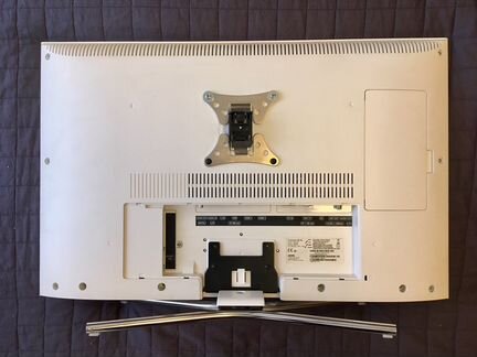 Телевизор Loewe Connect 26 SL