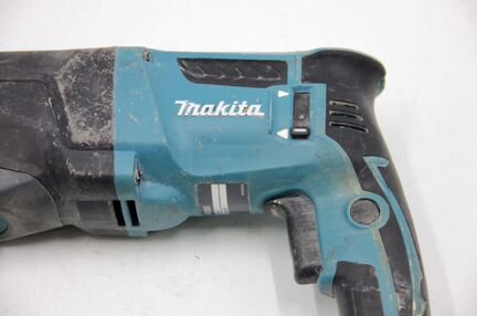 Перфоратор Makita HR 2300