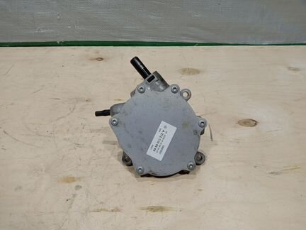 Вакуумный насос на Mercedes Benz M272
