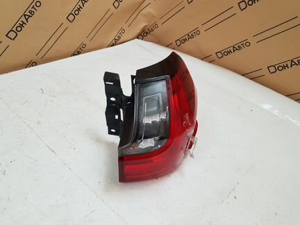 Фонарь правый Lexus Lx 3