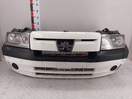 Передняя для Peugeot Expert
