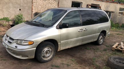 Chrysler Town & Country 3.8 AT, 1999, битый, 250 000 км