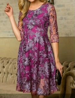 Платье новое 42-44 размер