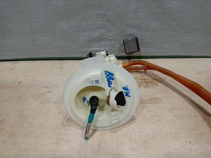 Топливный насос Mercedes Benz W204 W212 X204 W207