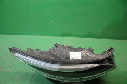 Фара правая Renault Kaptur 2016