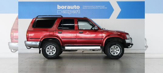 Toyota 4runner красная