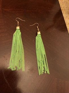 Серьги бежутерия