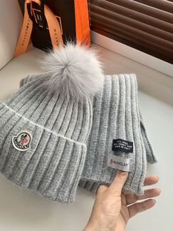 Шарф Moncler серый