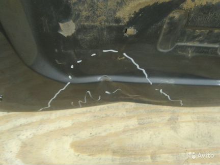 Крышка багажника Chevrolet Orlando 1